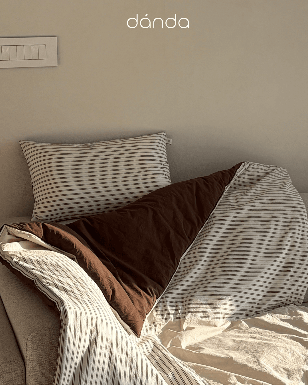 Cozy striped bedding set for infants